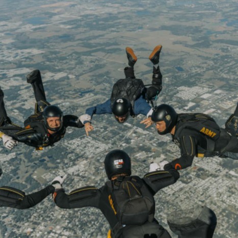 SSG Alex Dillmann Plane Star Round BFR Golden Knights
