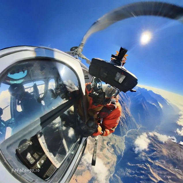 Spotting Everest